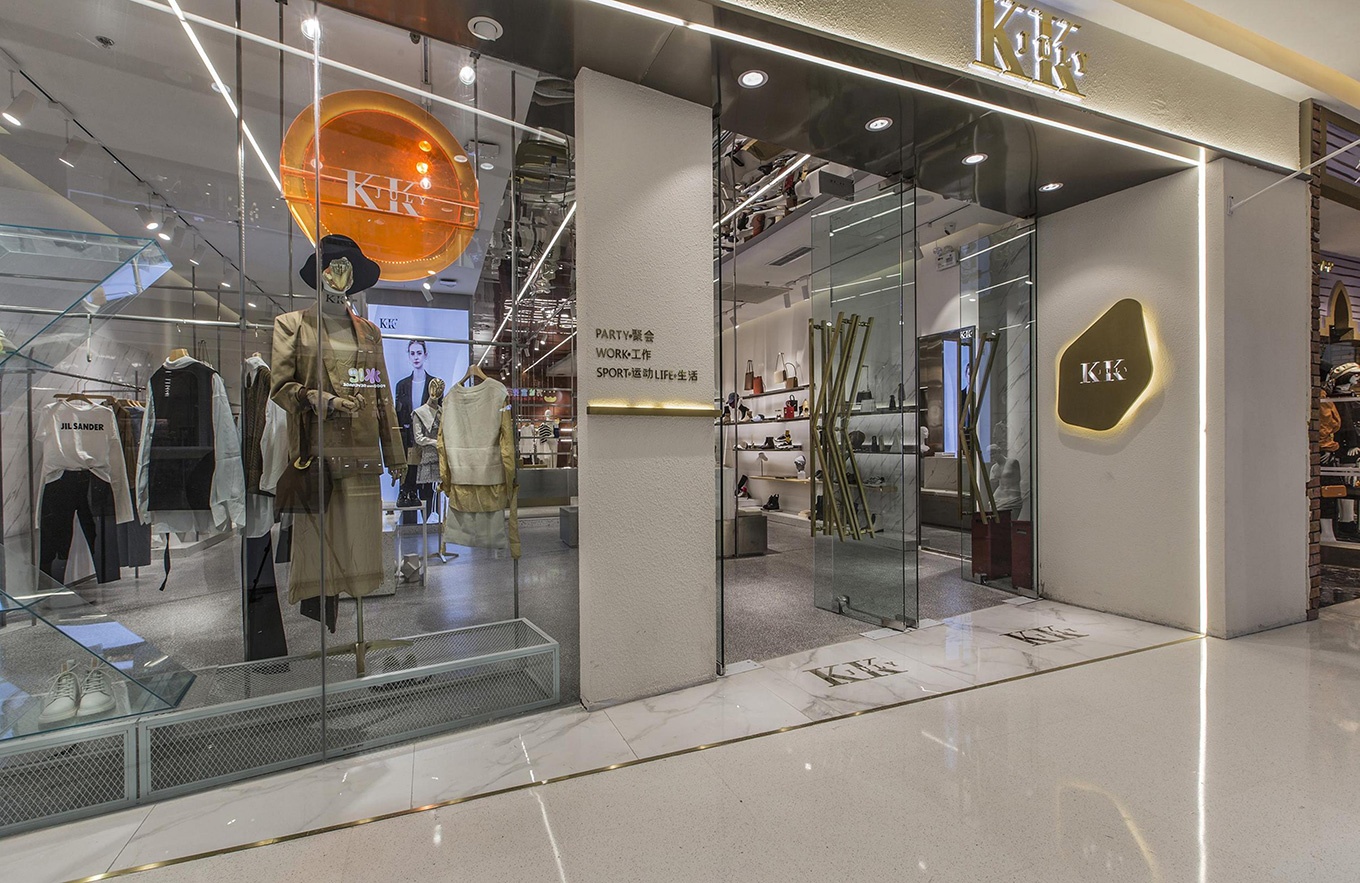 68平米女裝專賣(mài)店裝修設(shè)計(jì)效果圖